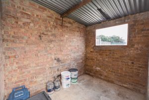 Photo 16- click for photo gallery